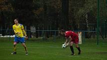 Fotbalisté Bohumína (ve žlutém) porazili Šumperk 2:1.