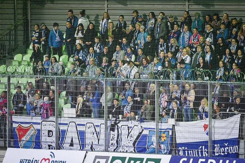 Utkání 26. kola první fotbalové ligy: MFK Karviná - Baník Ostrava, 29. března 2019 v Karviné. Na snímku fanoušci Baníku.