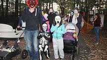 Celkem 786 lidí v maskách v průvodu dlouhém 480 metrů se sešlo v sobotu v Bohumíně, aby zde ustanovili nový český rekord.