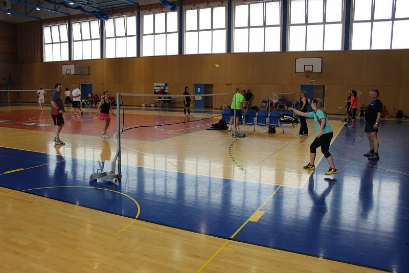 Ve Sportovní hale Žákovská v Havířově se hrál turnaj o pohár ředitele SSRZ v badmintonu.