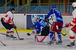 Orlovským hokejistům základní část nevyšla a jsou rádi, že si vůbec zahrají play off.