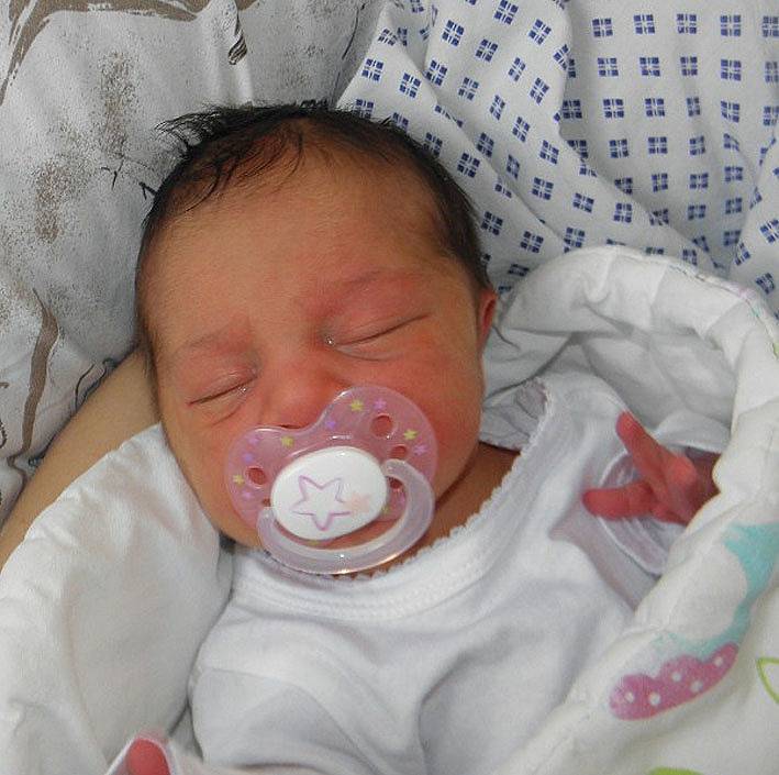Lilianka se narodila 17. listopadu paní Markétě Krehelové z Orlové. Po porodu miminko vážilo 3400 g a měřilo 48 cm.