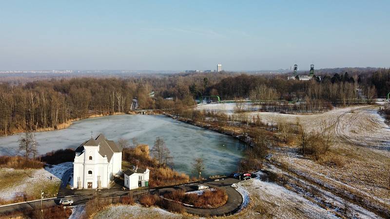 Kostel sv. Petra z Alkantary, jediné, co zbylo z původní Karviné.