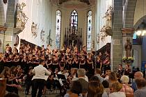 Koncertní sbor permoník při letošním vystoupení v německé Kostnici.