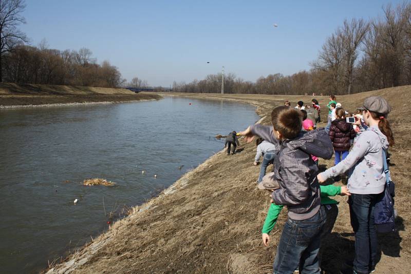 V Karviné utopili v řece Morenu