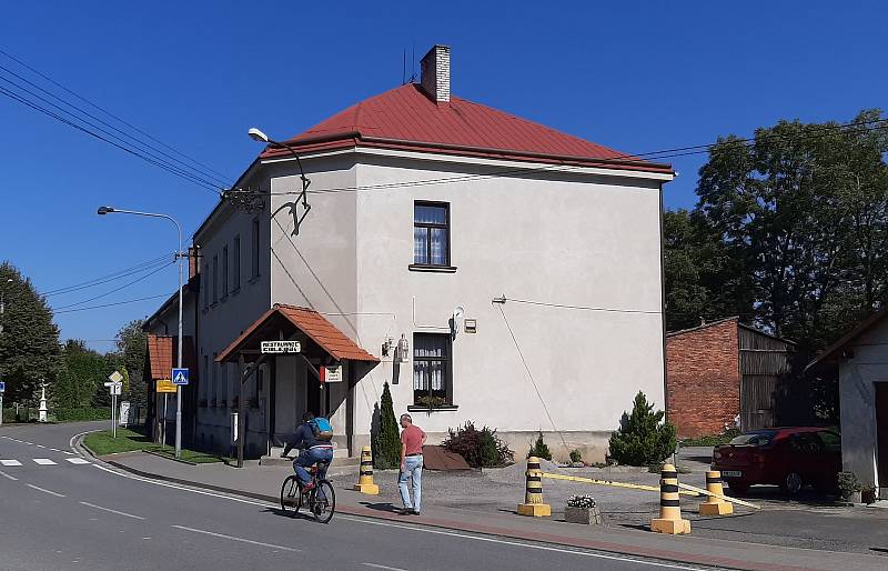 Bohumín-Šunychl. Klidná městská část, kde se rozkládá i Kališovo jezero, centrum letní příměstské rekreace. Restaurace u Chlebiků je už roky zavřená.