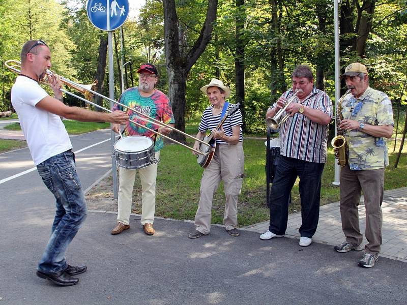 V Českém Těšíně oslavili 100 let existence parku Adama Sikory, který byl nově zrekonstruován. 