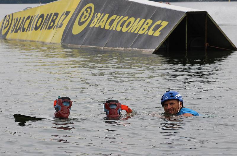 Mezinárodní závody ve wakeboardingu Blackcomb.cz Community Wake Cup, Ski & Wake Park Těrlicko, 17. července 2021.