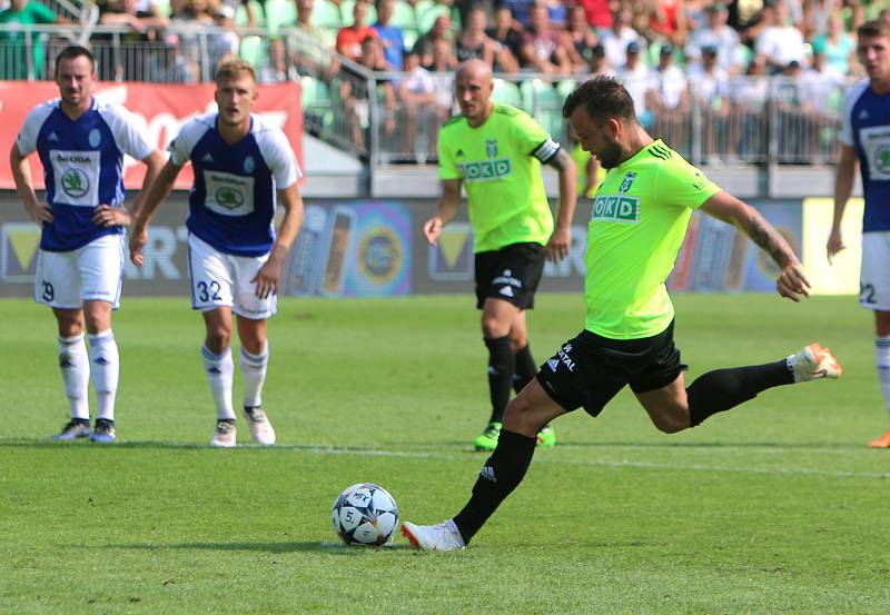 Smutek v Karviné. Domácí předvedli dobrý výkon, ale hrubky v defenzivě je položily.