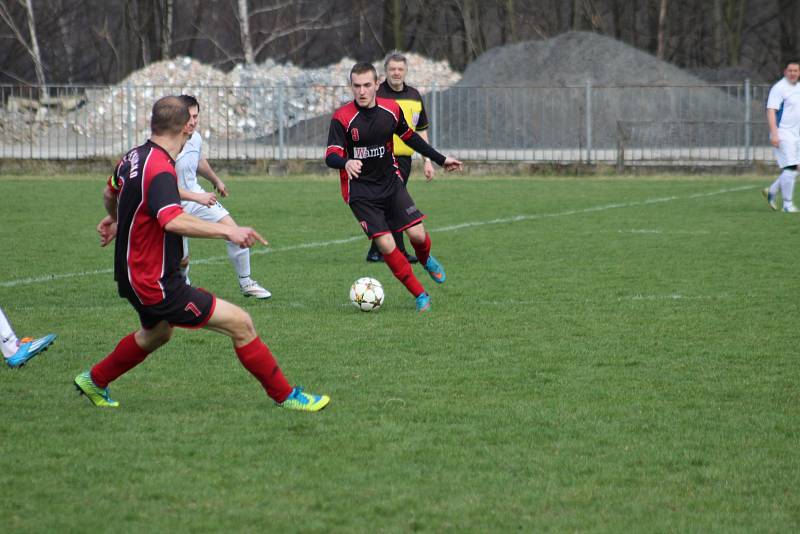 Derby mezi Těrlickem a Slovanem Havířov nabídlo zajímavý fotbal a osm branek.