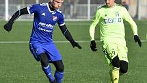 Fotbalové derby Baník Ostrava (modré dresy) - MFK Karviná 1:1.