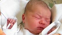 Vaneska Kováčová se narodila 16. prosince mamince Denise Badurové z Karviné. Po narození holčička vážila 3400 g a měřila 48 cm.