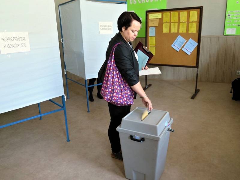 Volby v budově Hotelové školy a Obchodní akademie v Havířově.