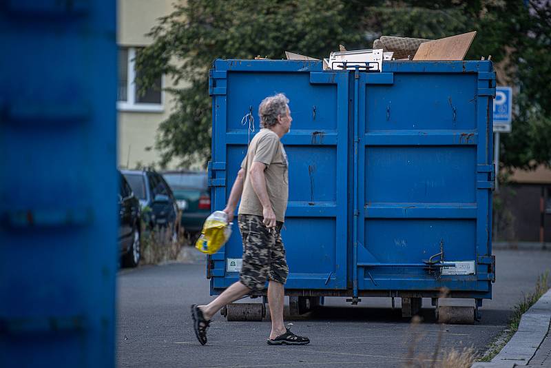 Bohumín, místo tragického požáru, který si vyžádal 11 životů, týden po nešťastné události, 15. srpna 2020.