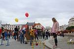 Magická atmosféra plná her i dalších odkazů na populární Alenku v říši divů.  Také to byl 25. ročník Knižního jarmarku v Karviné.