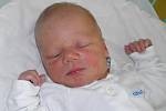 Filípek Dobiš se narodil 3. května mamince Gabriele Maršálkové z Karviné. Po narození malý Filípek vážil 3650 g a měřil 51 cm.