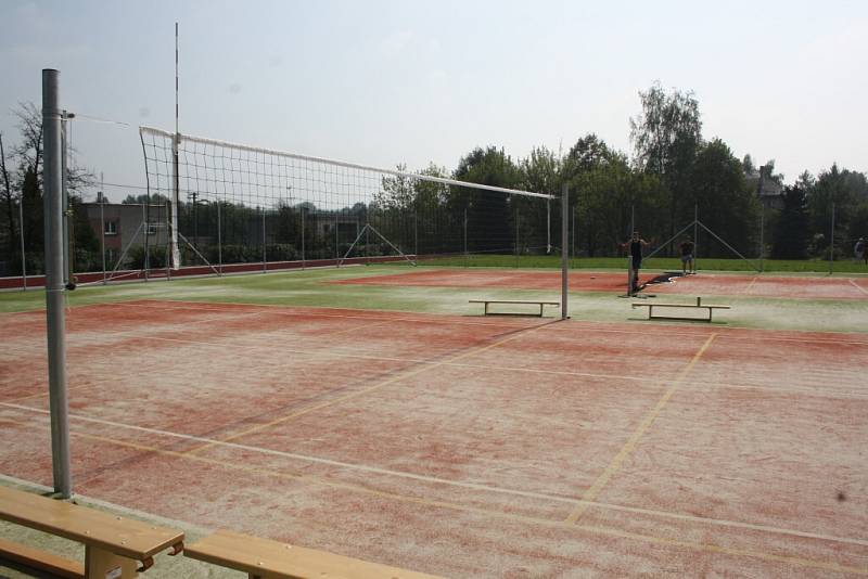 Nové sportoviště Střední školy v Prostřední Suché. 