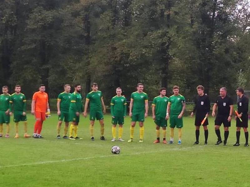 Fotbalisté Dolních Datyní ovládli v krajském přeboru obě okresní derby - v 7. kole porazili Slavii Orlovou 3:1 a ve 13. kole Český Těšín 4:0. Fotogalerie je ze zápasu Dolní Datyně - Český Těšín 1:3, který se hrál 15. srpna 2020.