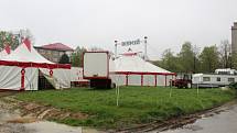 Vydatný déšť vyplavil šapitó cirkusu Šimek v centru Havířova.