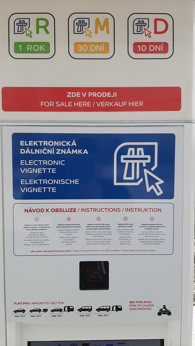 Dálniční známku nabízejí i samoobslužné kiosky. Podívejte se, jak vypadají  - Deník.cz
