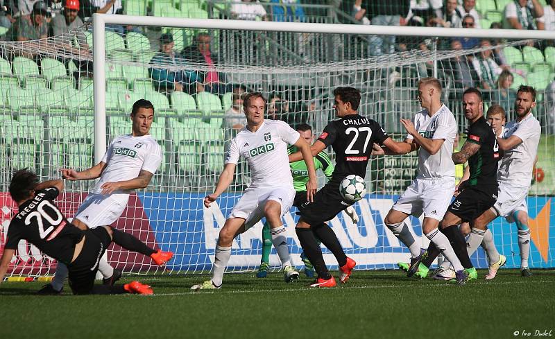 Z ligového utkání Karviná - Příbram 2:0.