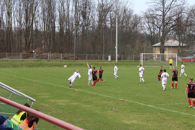 Do budoucna se v Těrlicku plánuje druhá hrací plocha, dosazení druhé řady sedaček a samozřejmě I.B třída.