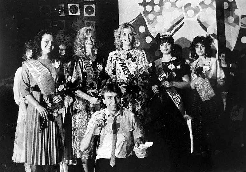 MISS PZKO. Volba nejšikovnější, nejhezčí mladé ženy v roce 1987.