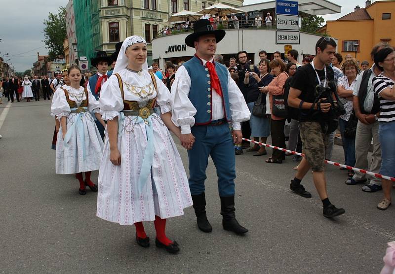 Třídenní oslavy založení města Těšína nazvané Svátek tří bratří.