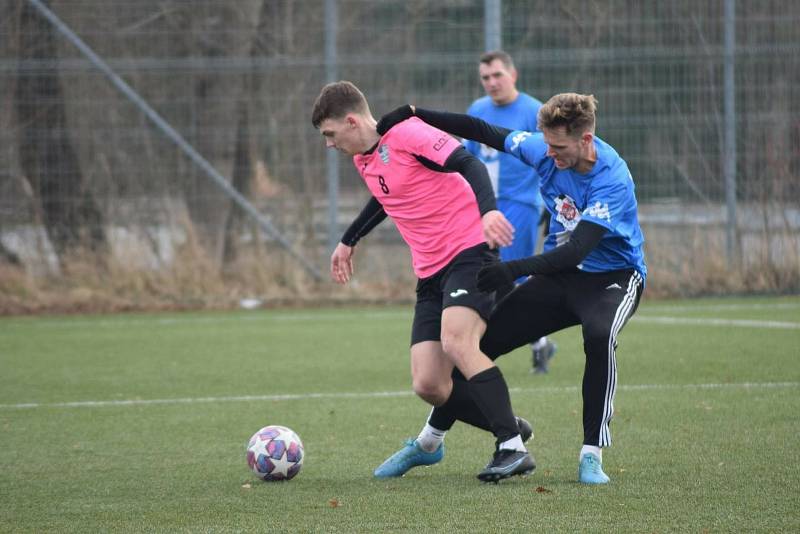 Fotbalisté Havířova už týden trénují na jarní část divize F. V prvním přípravném zápase porazili v sobotu 15. ledna 2022 doma Brušperk 2:0.