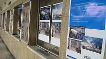 Vlakové nádraží v Havířově. Cestující si mohou prohlédnout vizualizaci budoucí podoby. 