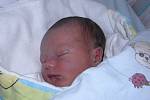 Paní Veronice Juráškové z Orlové se 8. listopadu narodil syn Damiánek. Po porodu chlapeček vážil 3070 g a měřil 48 cm.