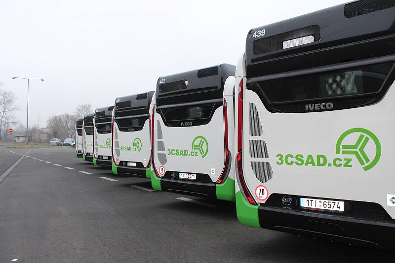 V karvinské MHD bude jezdit šest nových nízkopodlažních autobusů.