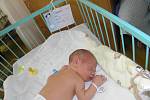 Adamek se narodil 21.července paní Janě Jantekové z Karviné. Po porodu miminko vážilo 3150 g a měřilo 48 cm. Sestra Terezka se na brášku těší.