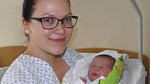 Jonatán Kurota se narodil 10. června mamince Pavlíně Kurotové z Ostravy. Po narození miminko vážilo 4100 g a měřilo 51 cm.