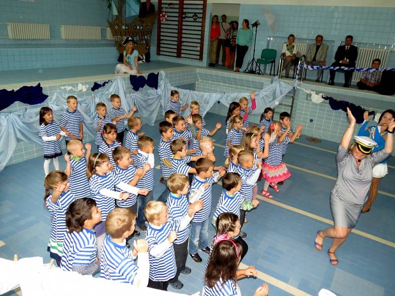 Netradiční vítání prvňáčků na ZŠ F. Hrubína v Havířově-Podlesí. 