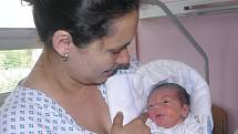 První miminko se narodilo 8.května paní Lubomíře Dziechciarzové z Karviné. Malá Patriček, když přišel na svět, vážil 2880 g a měřil 48 cm.