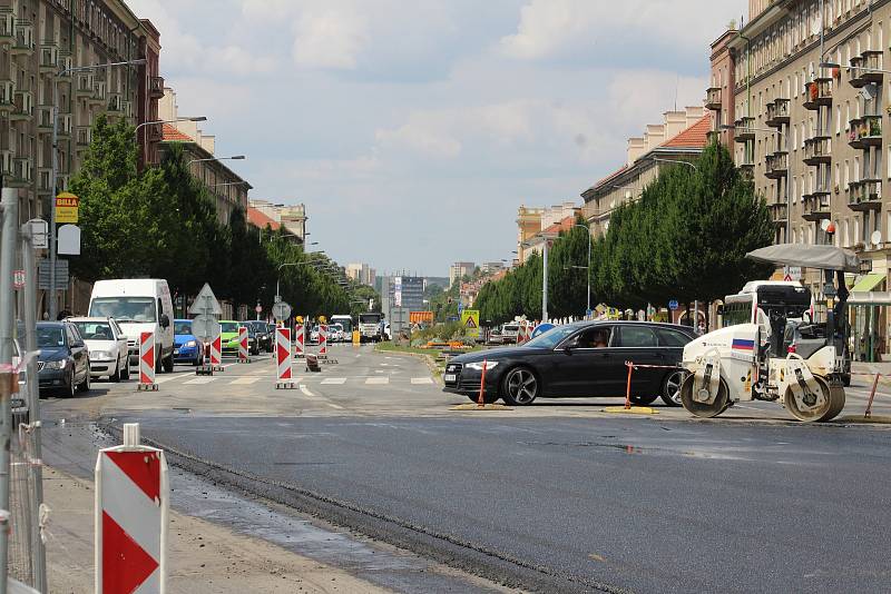 Centrum Havířova je momentálně plné stavebních strojů a dělníků. Opravuje se několik páteřních komunikaci najednou a k tomu ještě nefungují některé semafory na křižovatkách.