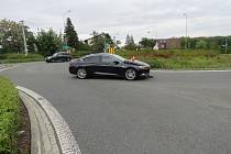 K dopravní nehodě motocyklu s osobním autem, která si vyžádala jedno vážné zranění, museli v neděli odpoledne vyjíždět záchranáři v Havířově. 