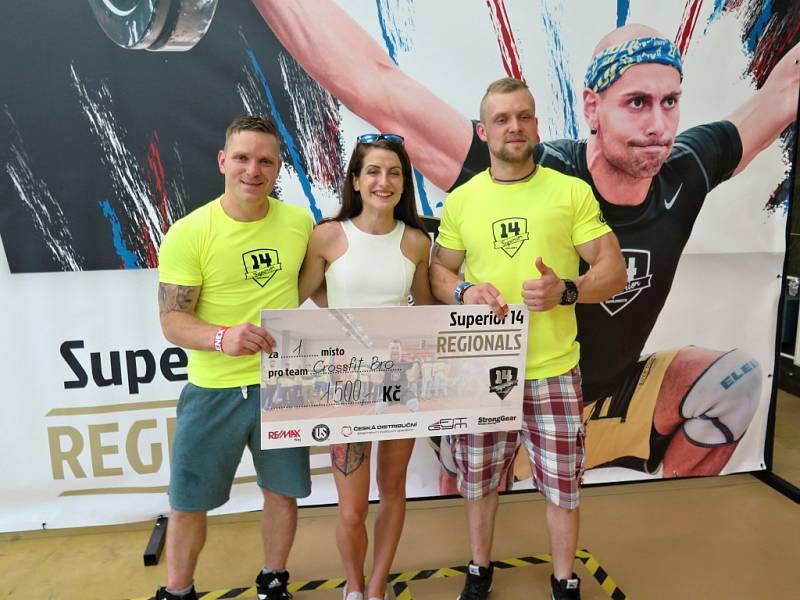 Crossfitový závod Superior 14 Regionals se konal ve vzpěračské hale Milana Romana v Havířově.