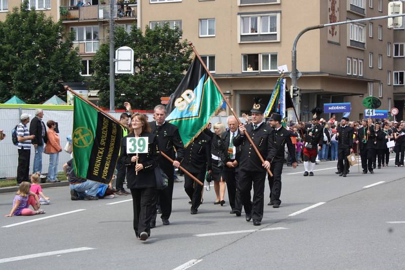 Květinové korzo slavnosti Havířov v květech 2015. 