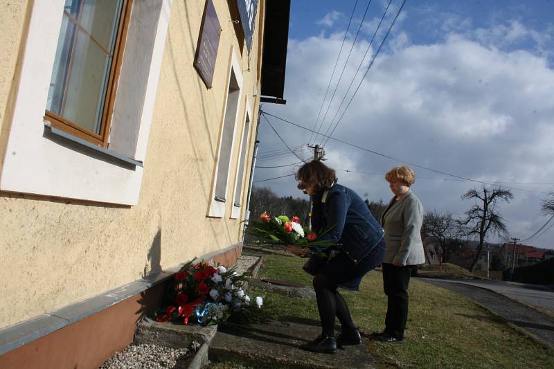 Příbuzní a známí Josefa Ščerby si připomněli 100 let od jeho narození.