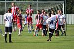 Dětmarovice (v bílém) porazily Bruntál 1:0.