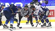 Hokejisté Havířova (v bílém) padli na ledě Kladna 1:5.