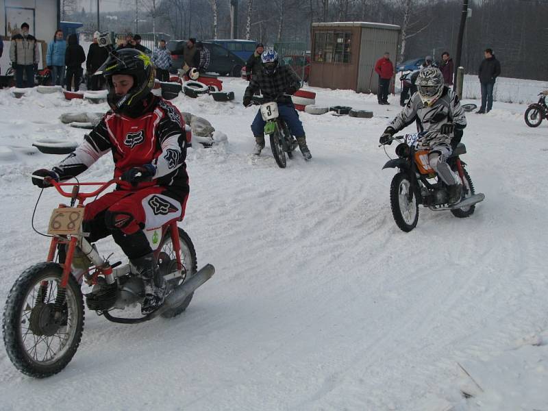 Zimní Fichtl cup v Těrlicku. 