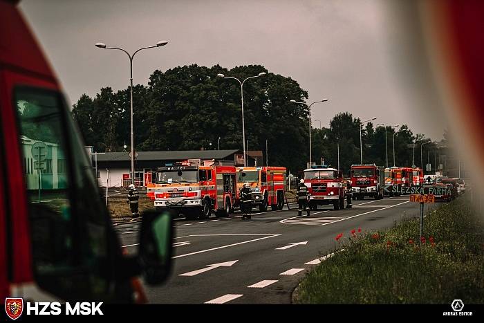 Požár benzinky v Českém Těšíně.