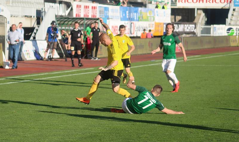 Jablonec (v zeleném) - Karviná 2:1.