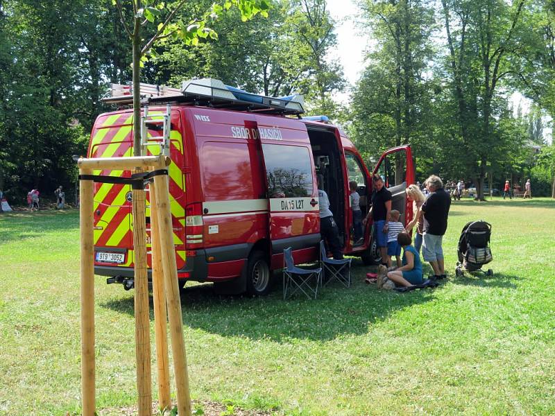 Oslavy slovanských věrozvěstů Cyrila a Metoděje v Parku Adama Sikory v Českém Těšíně.