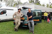 Bratři Honza a Tomáš Rendlovi z Havířova se v neděli 1. května loučili na cestovatelském festivalu v Karviné a vyrazil i na cestu do Pákistánu.