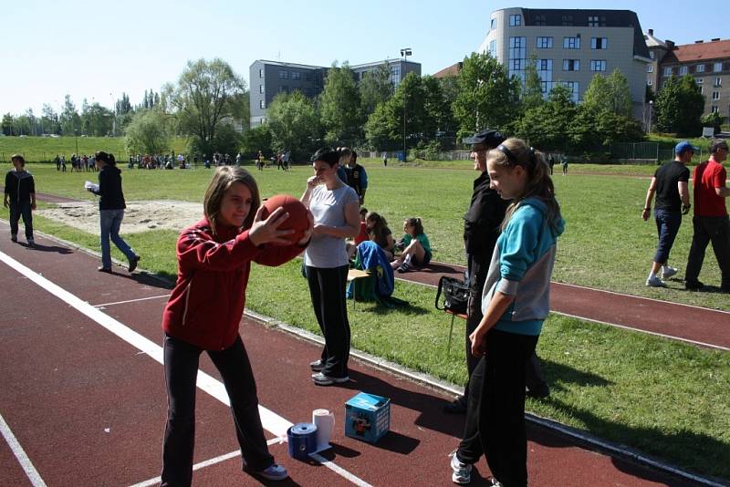 Okresní kolo v atletickém Odznaku všestrannosti olympijských vítězů v Havířově. 