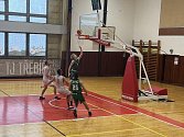 Basketbalisté Sokola Karviná v dalším dvoukole II. ligy, skupiny C, o víkendu vyhráli rozdílem třídy na palubovkách soupeřů - ve Žďáru nad Sázavou 83:49 a v Třebíči 96:67.